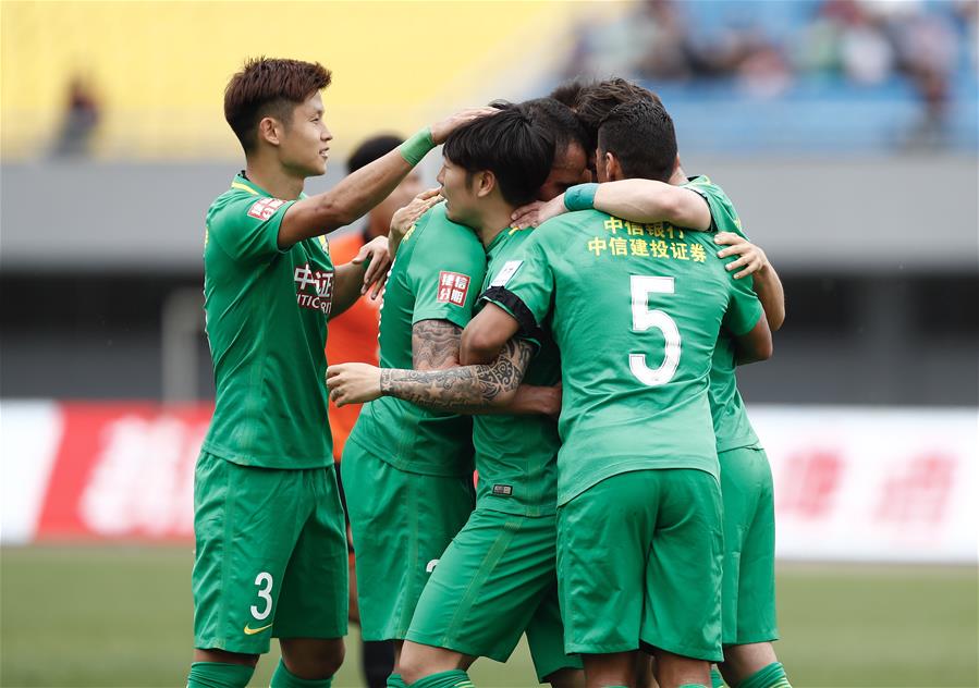 （体育）（11）足球&mdash;&mdash;足协杯：北京中赫国安胜北京人和