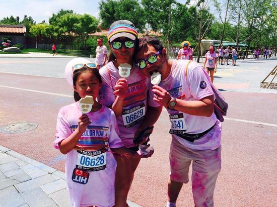 　　可是跑的越久就越能体会，跑步不是一个任务更不是万能药，这一切好处都是跑步带来的副产品，它真正带来的是一种全新的生活。