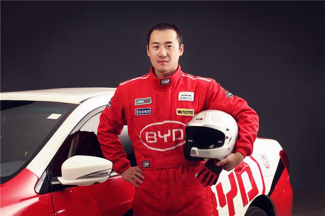 孔云鹏、总教头柳实、SCC超跑俱乐部加盟,腾