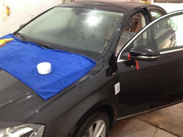 强生汽车膜:汽车贴膜能救命 选错汽车膜年审通