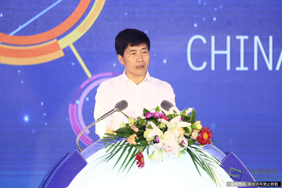 北京市委宣传部部长杜飞进致辞。千龙网记者 许珠珠摄
