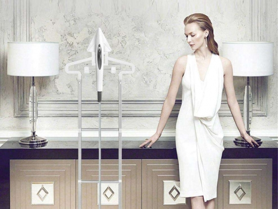 不会熨衣服?就用简单易学的挂烫机-千龙网·中国首都网