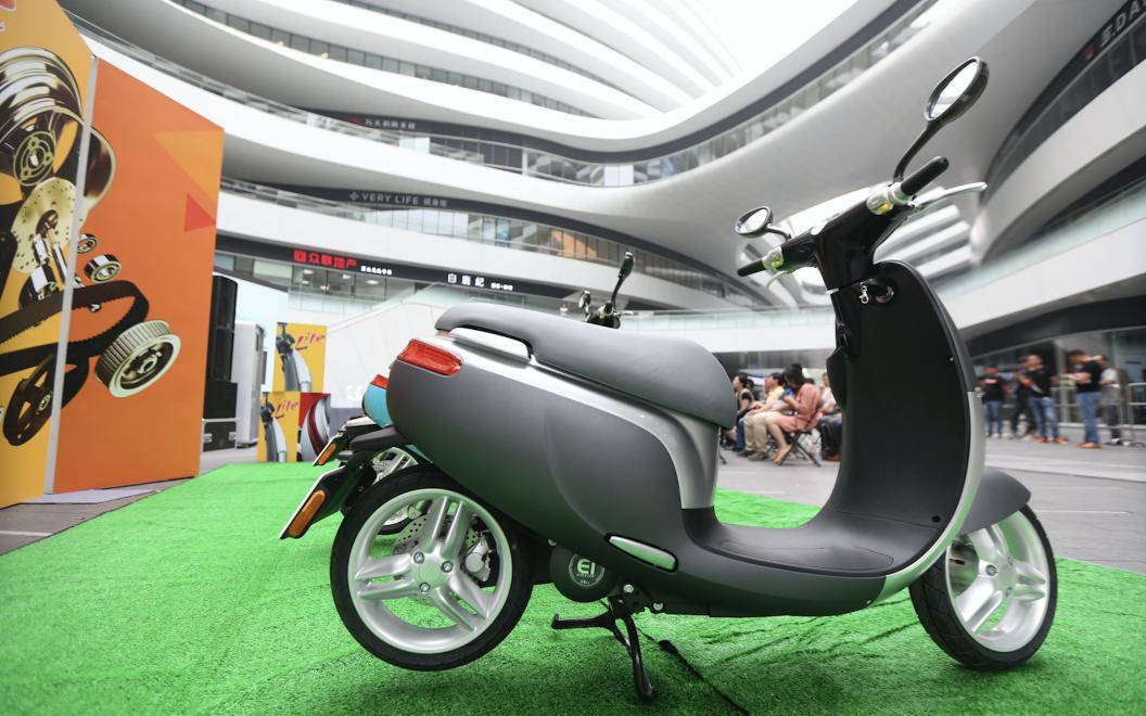 E客电动诚意之作--LITE,仅售5999元-千龙网·