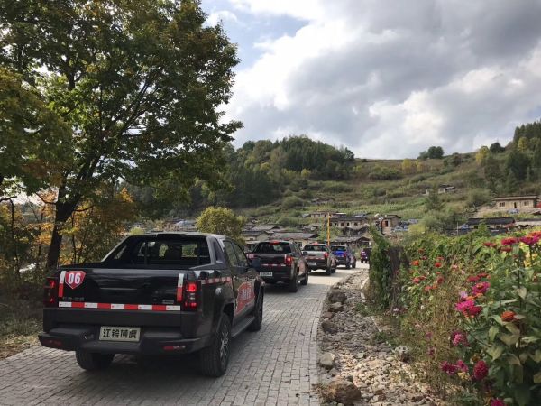 国门之旅长白站 江铃全新域虎文武双全起风潮