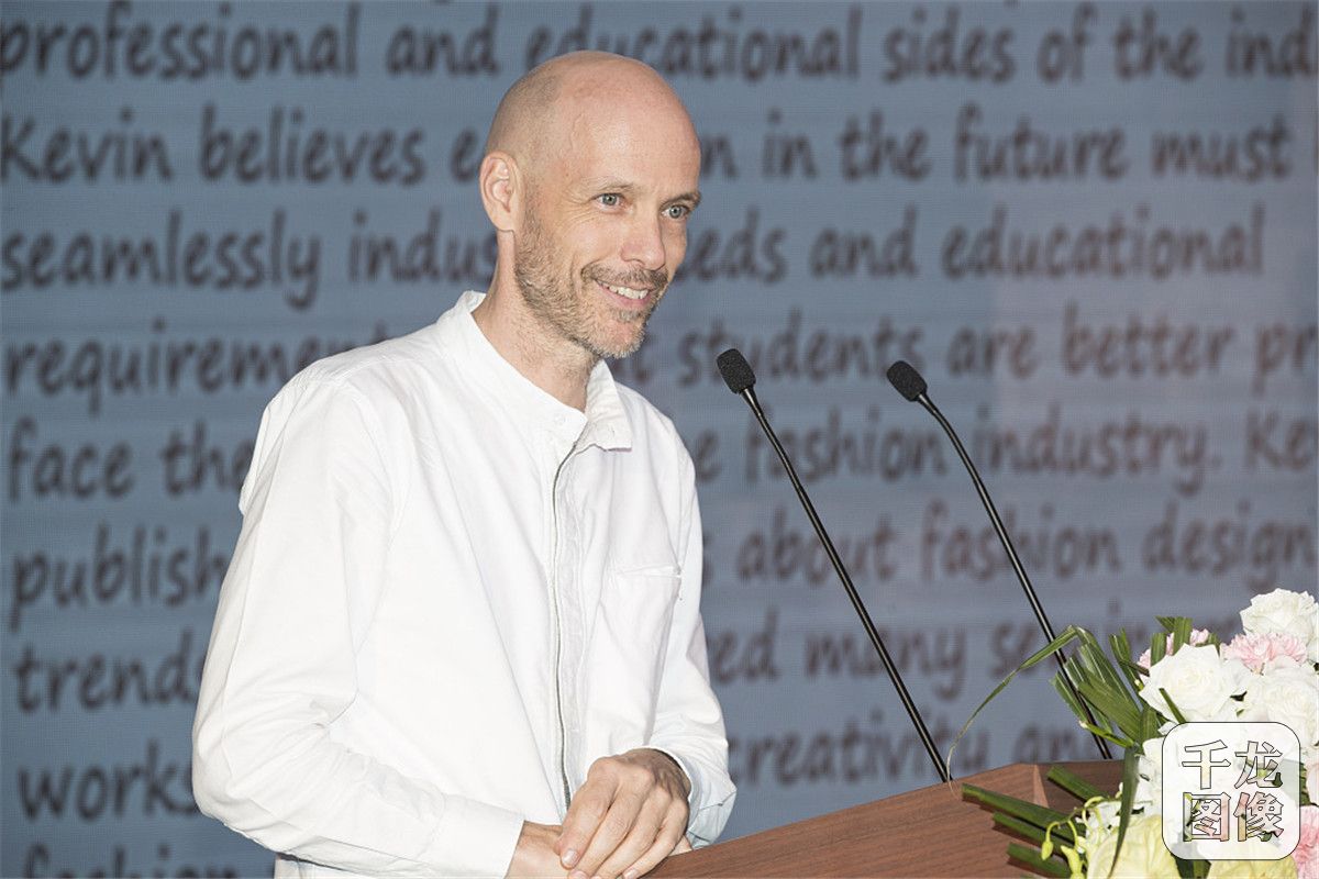 8.伦敦艺术大学国际艺术课程中心Kevin Tallon