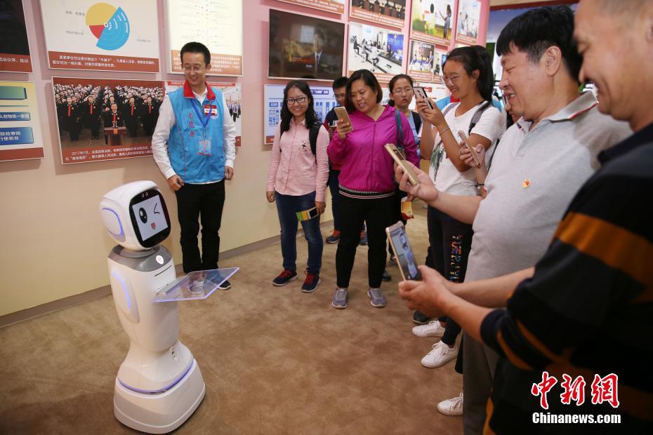“砥砺奋进的五年”大型成就展面向公众开放
