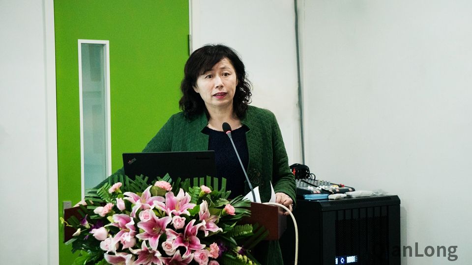 9 中国药科大学研究生院常务副院长邵蓉