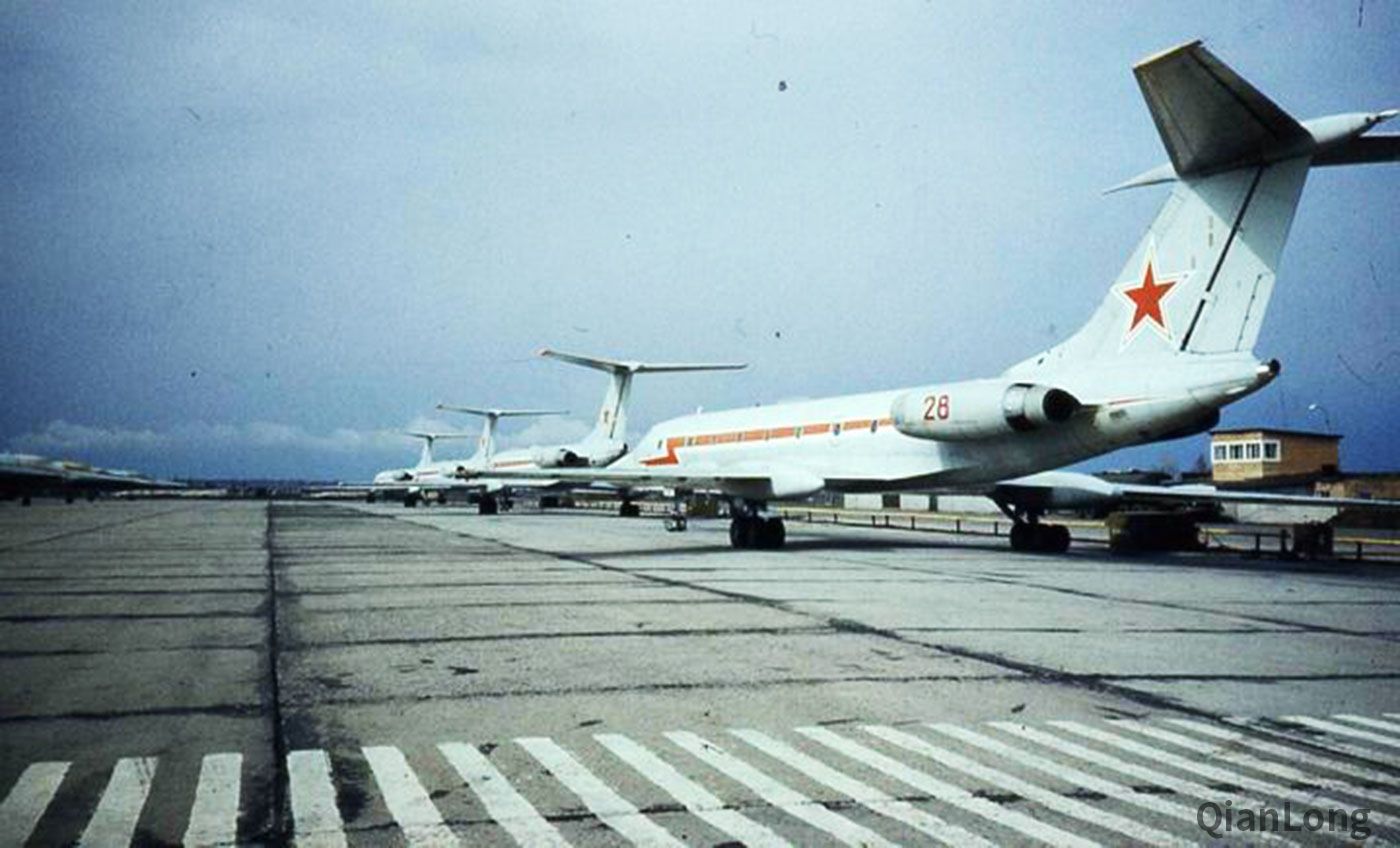 苏联坦波夫基地的图-134UBL教练机 图-160飞行员们的好老师-千龙网·中国首都网