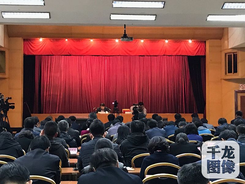 9日，市宣讲团成员、市规划国土委党组书记、主任魏成林走进朝阳区开展学习贯彻党的十九大精神宣讲团朝阳区宣讲调研活动。图为宣讲会现场。千龙网记者 查甜甜摄