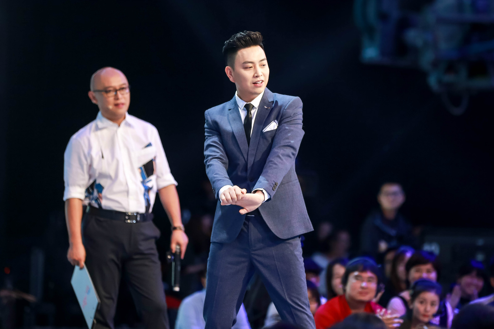 男嘉宾大谈婚姻观 孟非呛声姜振宇说话太难听