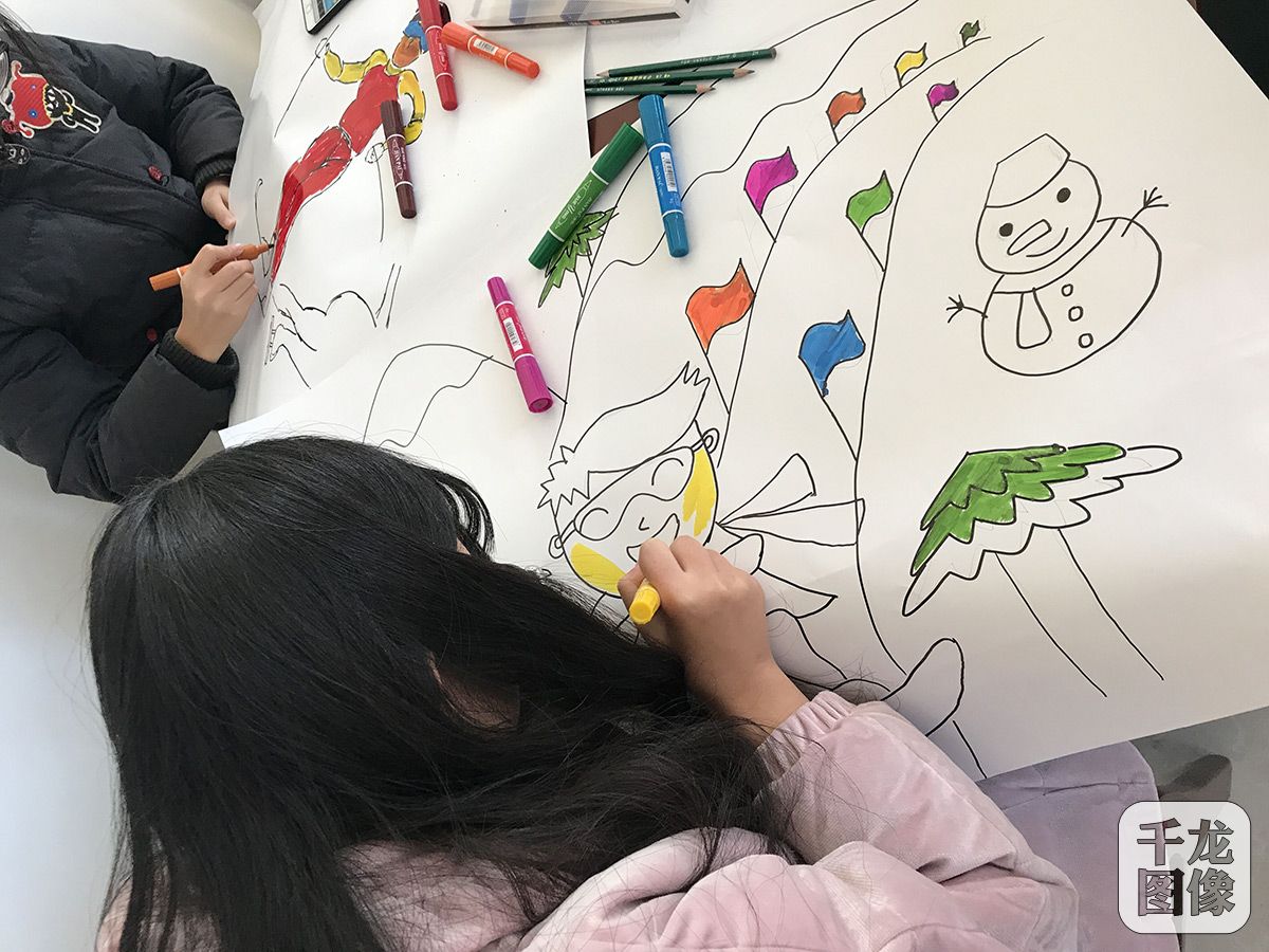 延庆康庄青年绘制海报为2022年北京冬奥会喝