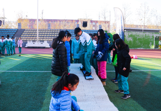 全民健身科学指导大讲堂活动走进京源学校小学