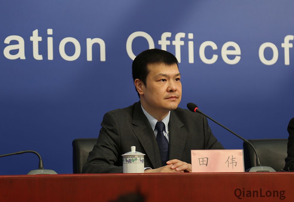 北京市加快科技创新发展高精尖产业系列政策新闻发布会主持人