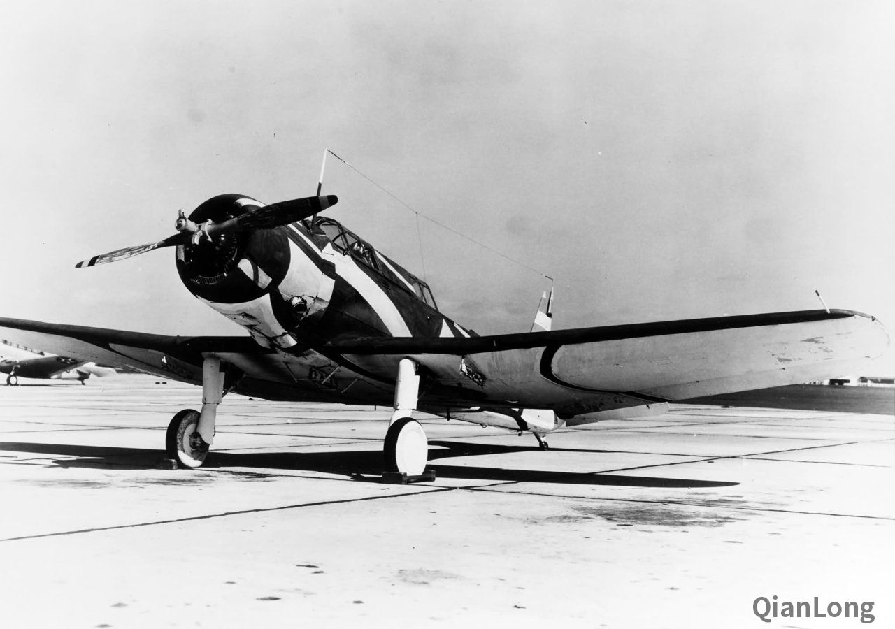 美海军试验舰载机新型涂装 测试机型曾参加过