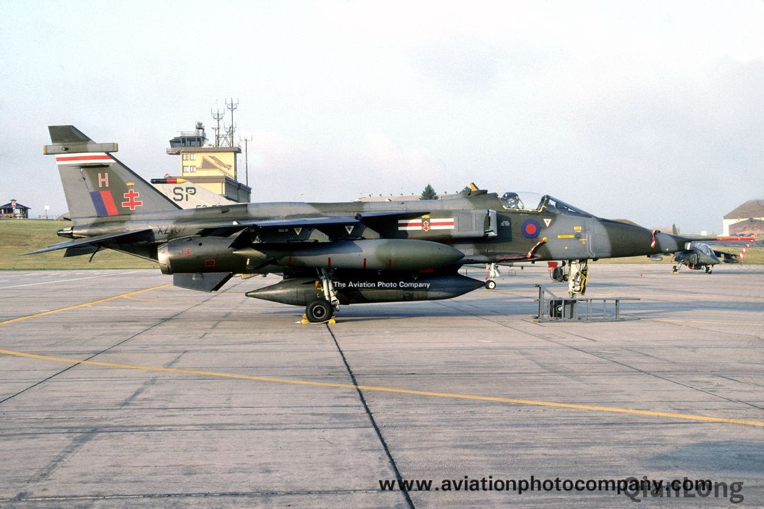 英国皇家空军的美洲豹战斗轰炸机 空空导弹挂