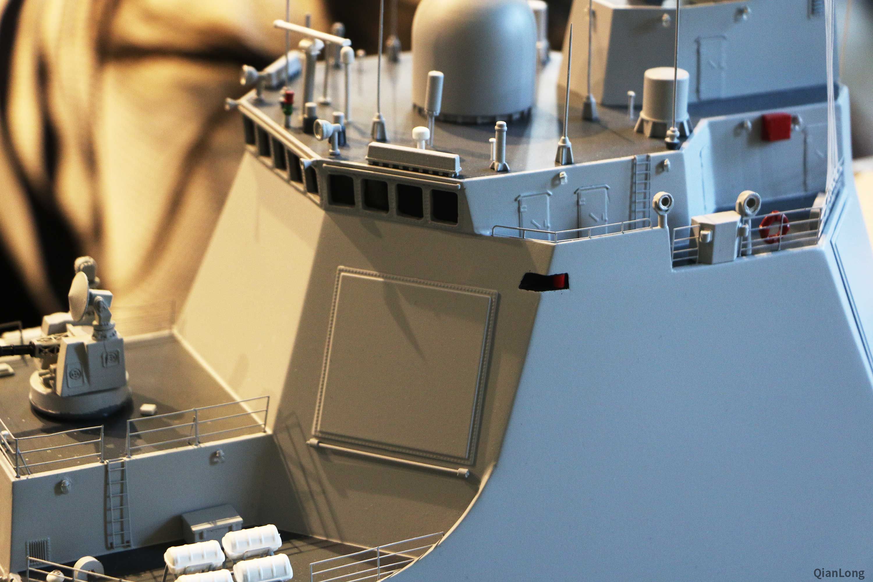 2017年北京模型展随拍 052D驱逐舰气势力压美