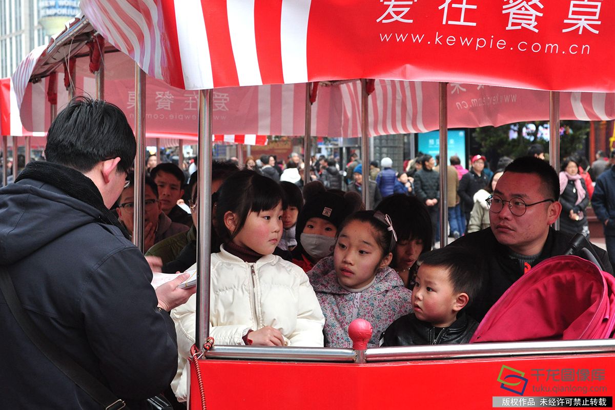 春节全国共接待游客3.86亿人次 实现旅游收入