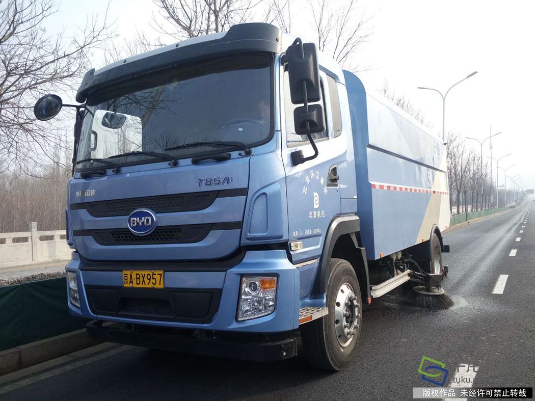 北京环卫集团完成2018年春节期间环卫保障任