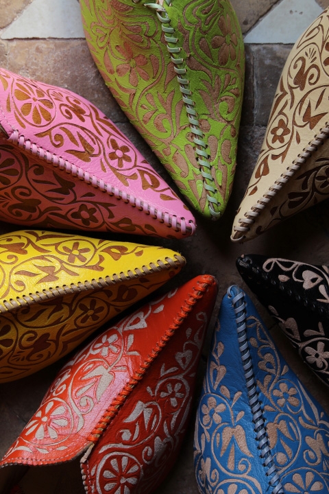 佳能发布入门单反EOS 1500D/3000D：AI辅助自动对焦