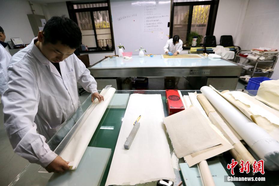 陕西历史博物馆的&ldquo;文物医生&rdquo;