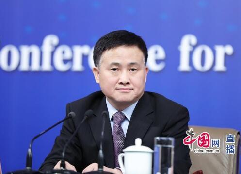 中国人民银行行长周小川。中国网高聪 摄影 