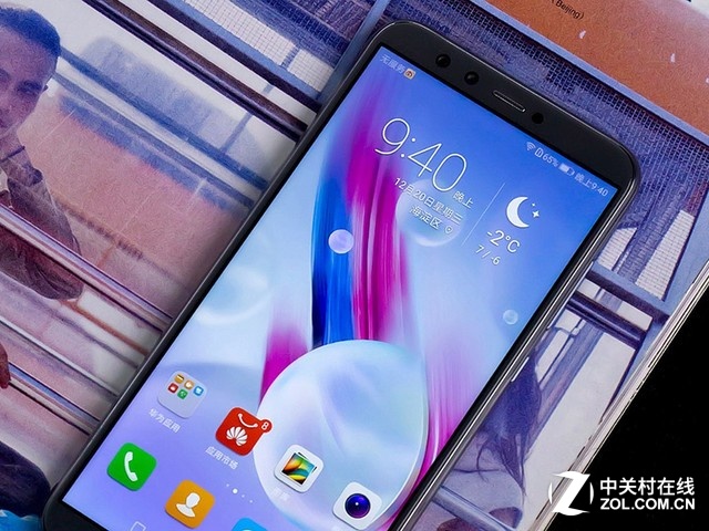 白色情人节来了 不送你女神这款手机吗?