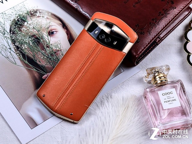 白色情人节来了 不送你女神这款手机吗?