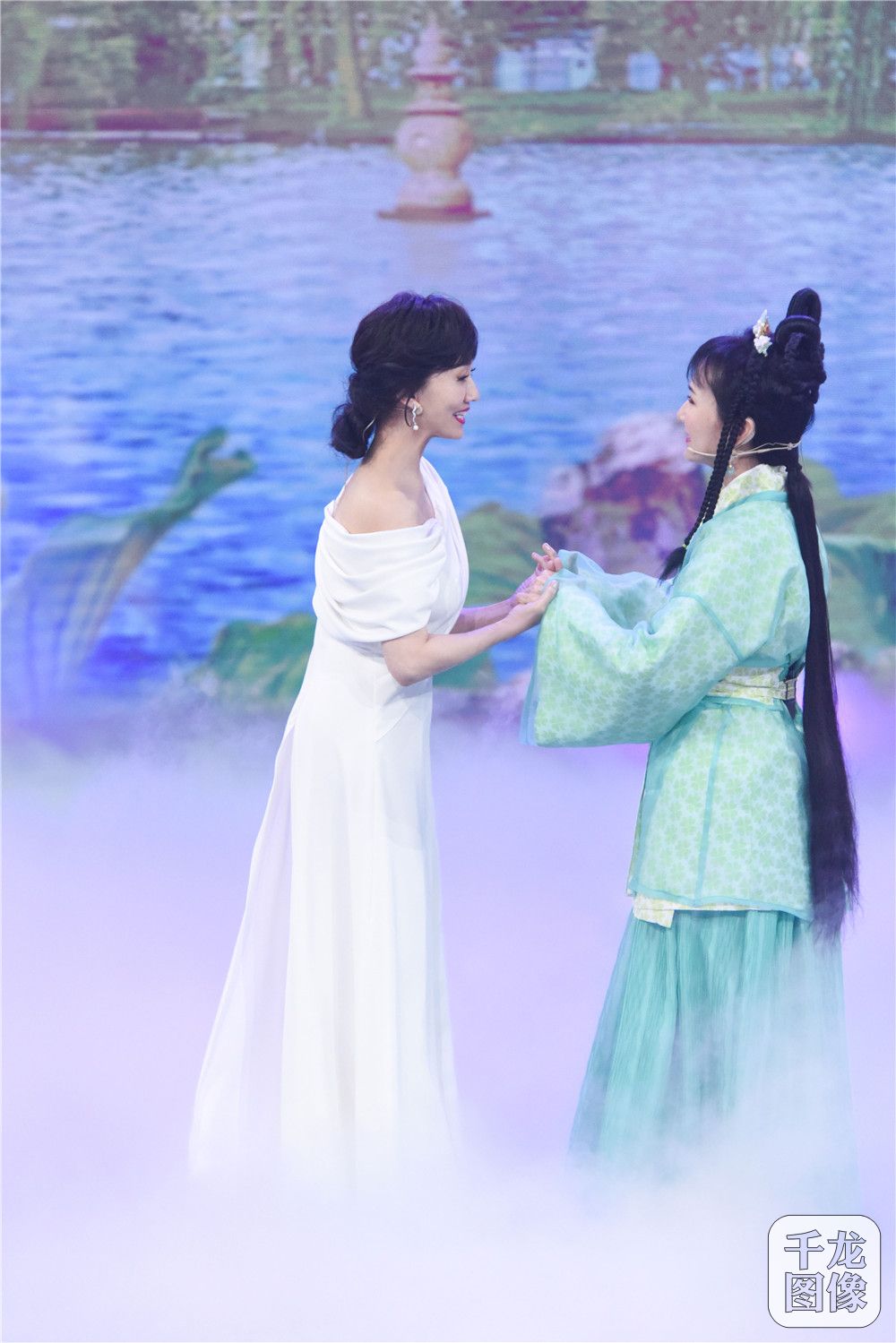 赵雅芝叶童陈美琪王源《新白娘子传奇》4