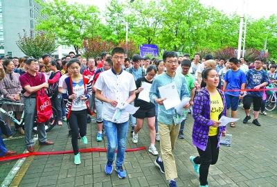 点击进入下一页