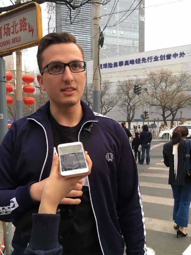 在华老外眼中的中国改革开放：变化翻天覆地 国富民强引人羡慕