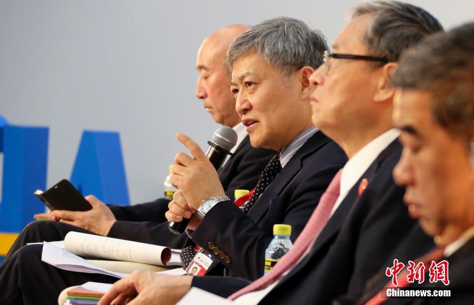 博鳌亚洲论坛2018年会新闻发布会暨旗舰报告发布会举行