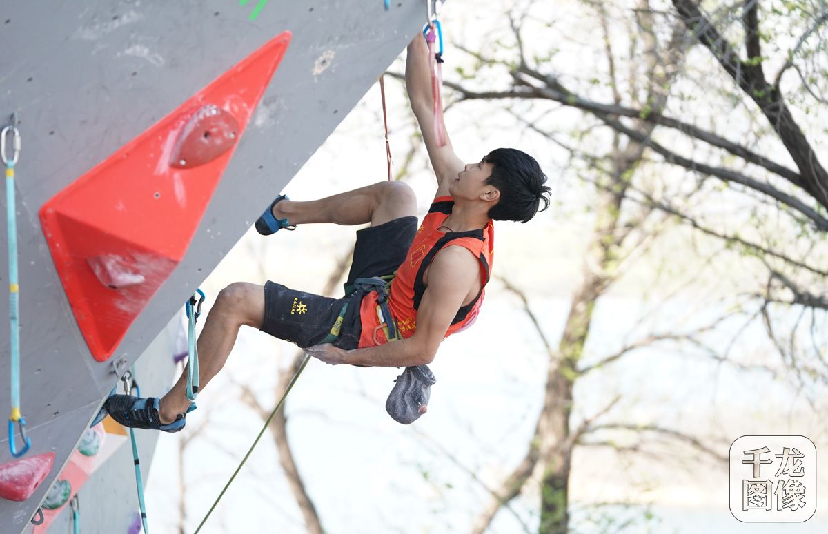 潘愚非在难度赛比赛中