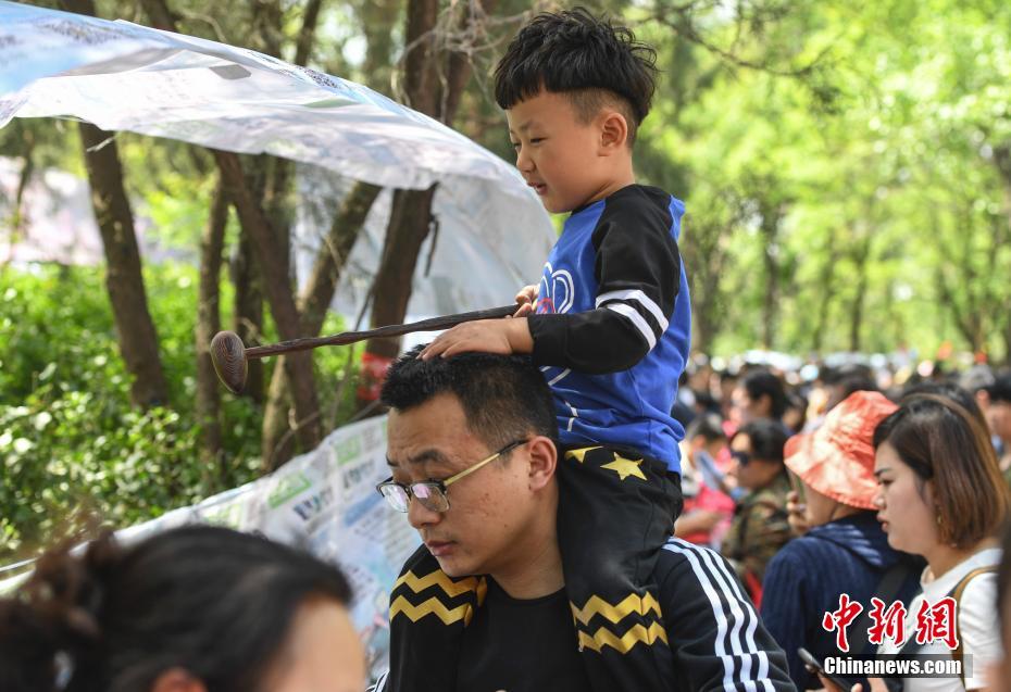 济南&ldquo;万人相亲会&rdquo;火爆开场