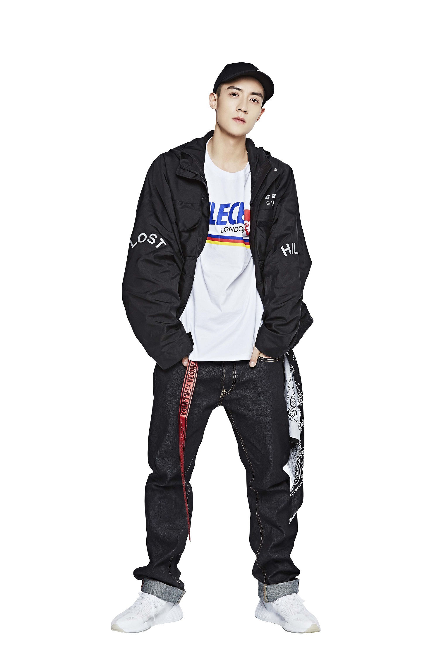 谷嘉诚携手赵露思《好像掉进爱情海里》上线