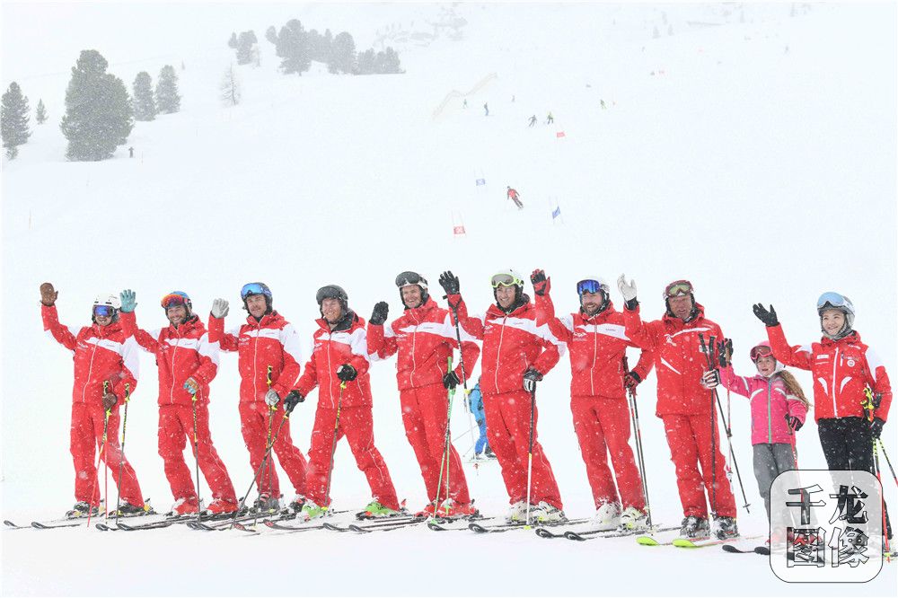 奥地利国家滑雪表演队