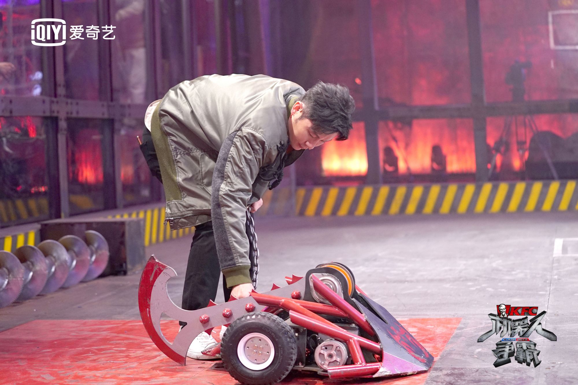 《机器人争霸》新肝宝贝联盟排兵布阵玩“心机”