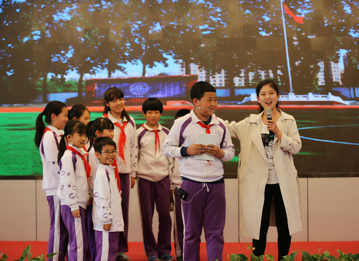 5棉田故事情景剧表演