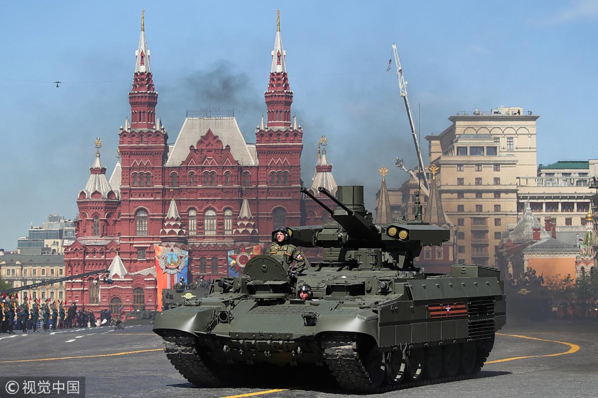俄罗斯举行卫国战争胜利73周年阅兵式 匕首