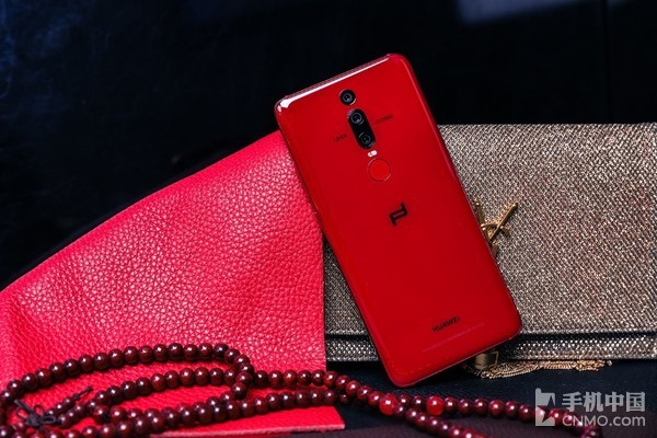 华为MateRS保时捷版 满足所有想象的手机