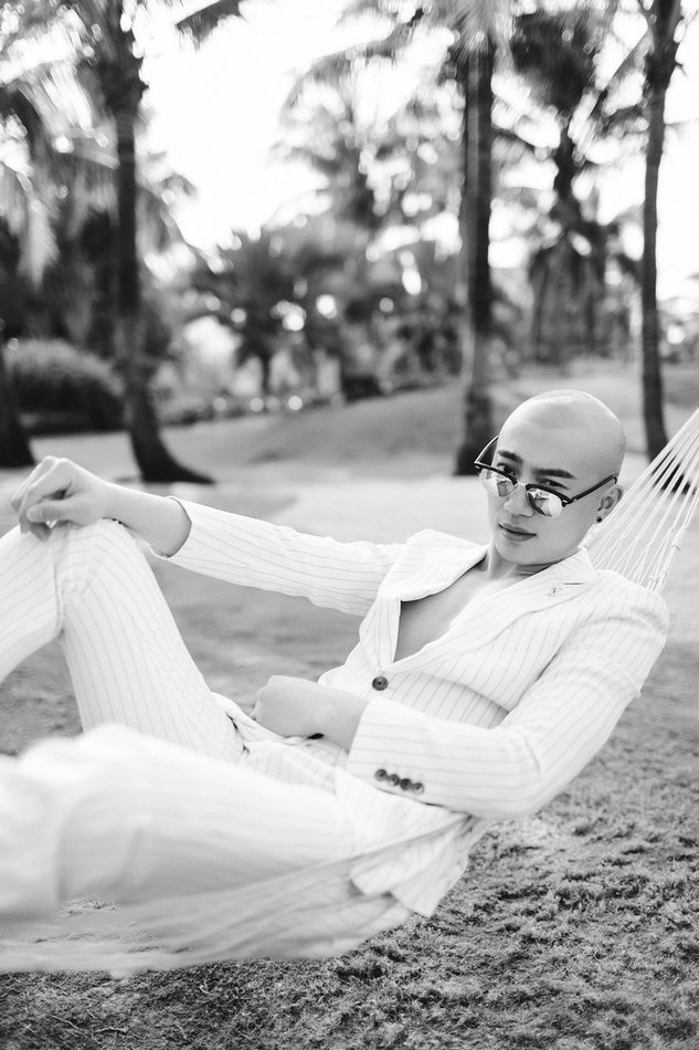 高海诚夏日写真曝光 不吝展现好身材