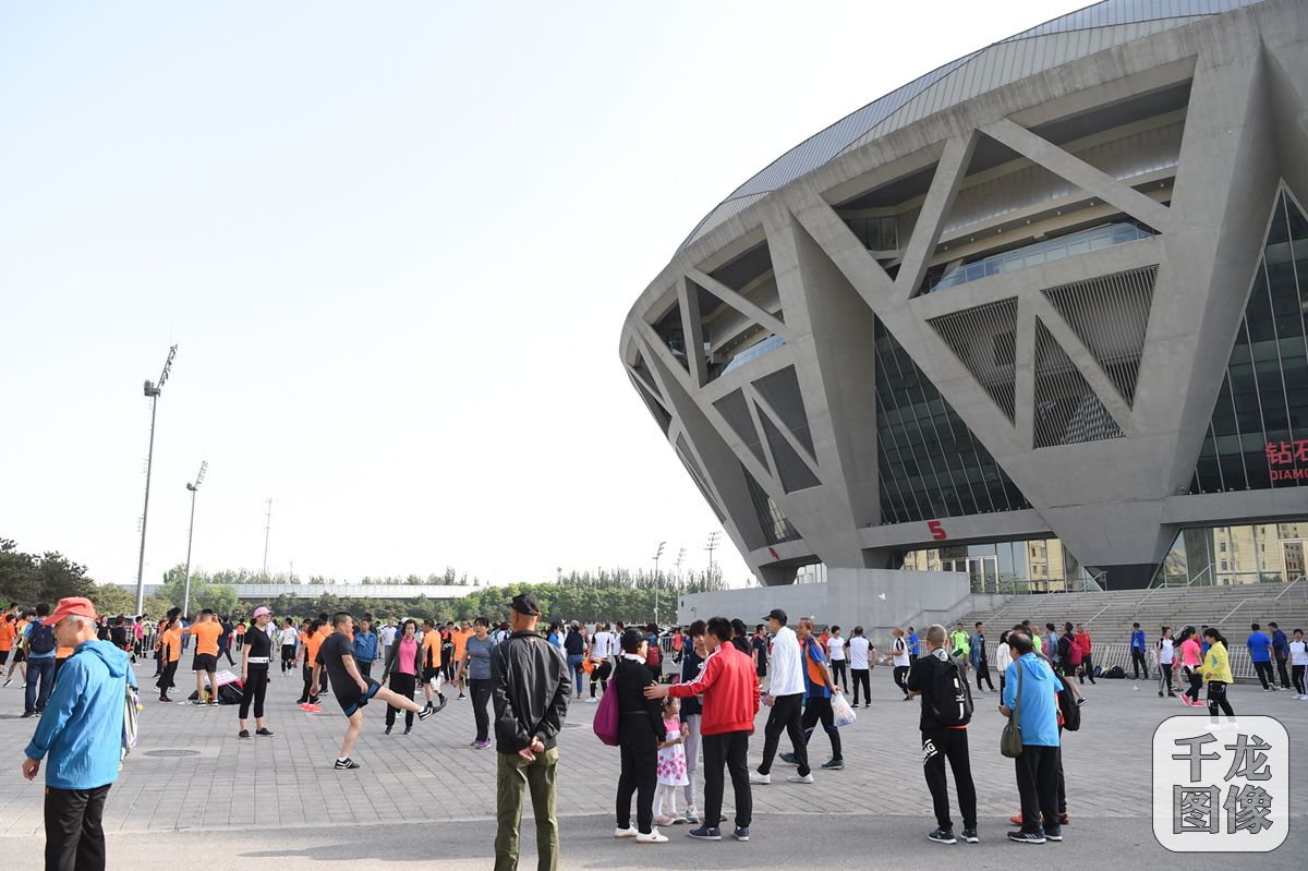 XBG_1620钻石球馆啥时间热闹起来