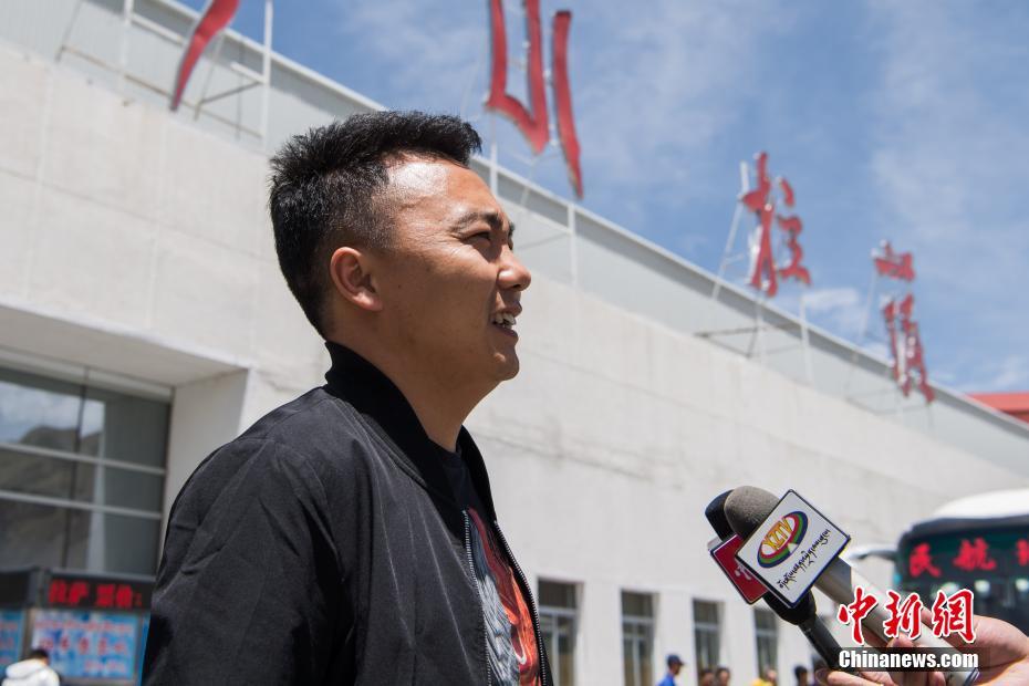 原3U8633航班部分乘客已顺利抵藏