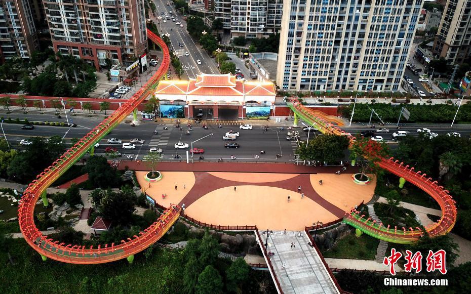 空中鸟瞰福建漳州&ldquo;飘带&rdquo;天桥