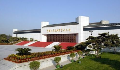 中关村中学知春分校参观抗战纪念馆