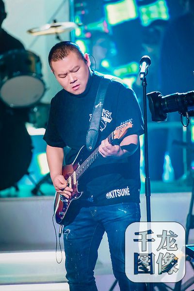 《无限歌谣季》薛之谦岳云鹏合唱《醒来》