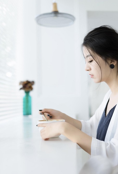 原力计划 | 一只白:猫系女孩的美妙小情调