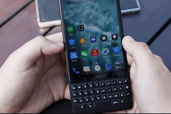 黑莓KEY2的空格键也是指纹识别按键 黑莓KEY2的空格键也是指纹识别按键