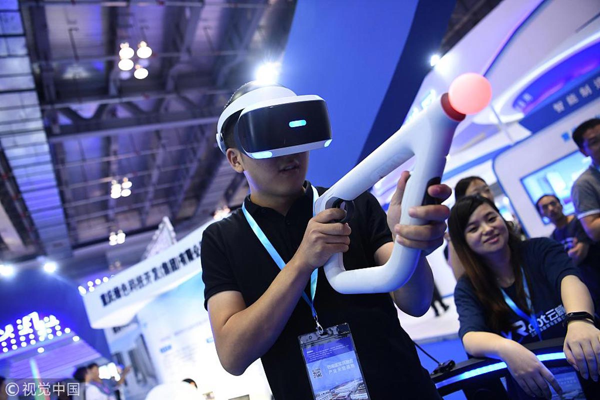 第九届中国国际军博会在重庆开幕 十一大军工