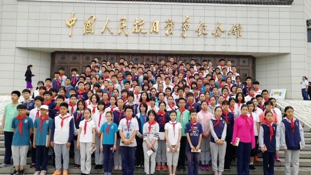 北京市十一学校一分校参观抗日战争纪念馆