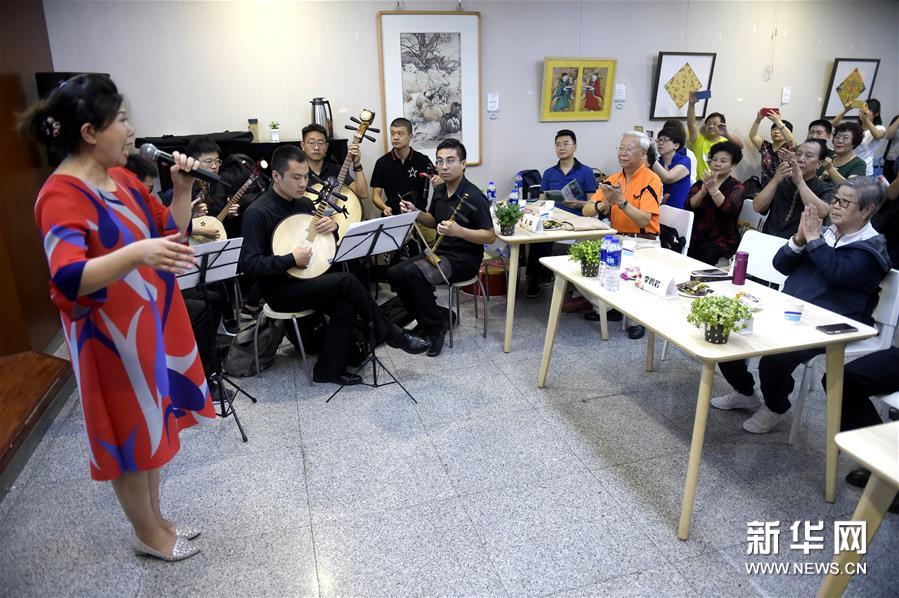 （新华视界）（1）《静承李韵》专辑发布暨导赏会在京举行